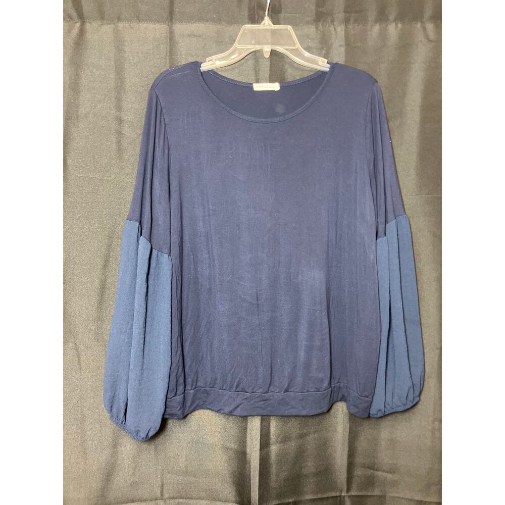 Women's Pebble and Stone Navy Drop Sleeve Shirt Size 1X